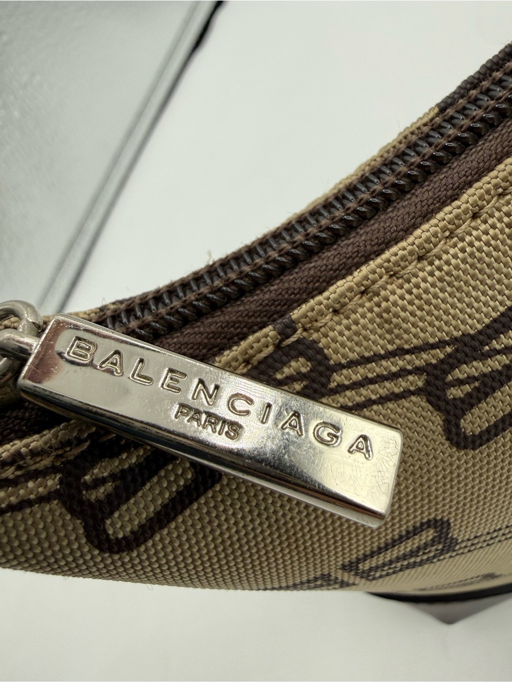 Balenciaga Beige and Dark Brown Logo-Print Shoulder Bag EUC w/ COA - Picture 2 of 11
